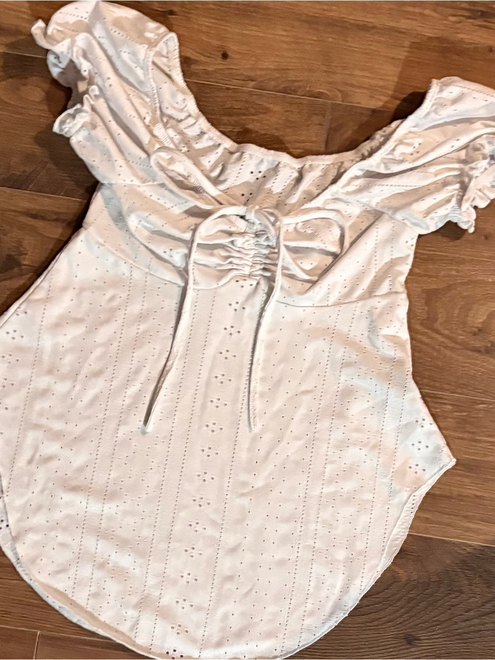 SHEIN White Eyelet Ruched Tie-Front Puff Sleeve Camisole